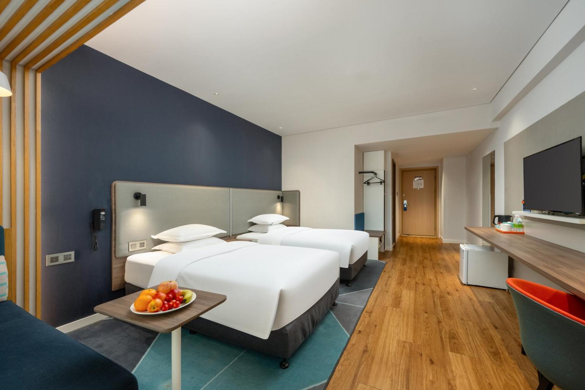 Holiday Inn Express Jiangmen Jianghai By Ihg المظهر الخارجي الصورة