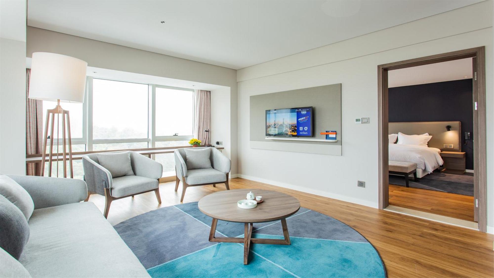 Holiday Inn Express Jiangmen Jianghai By Ihg المظهر الخارجي الصورة