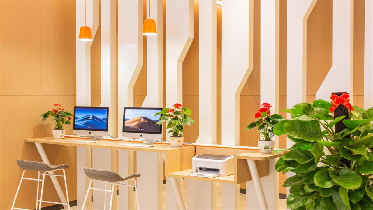 Holiday Inn Express Jiangmen Jianghai By Ihg المظهر الخارجي الصورة